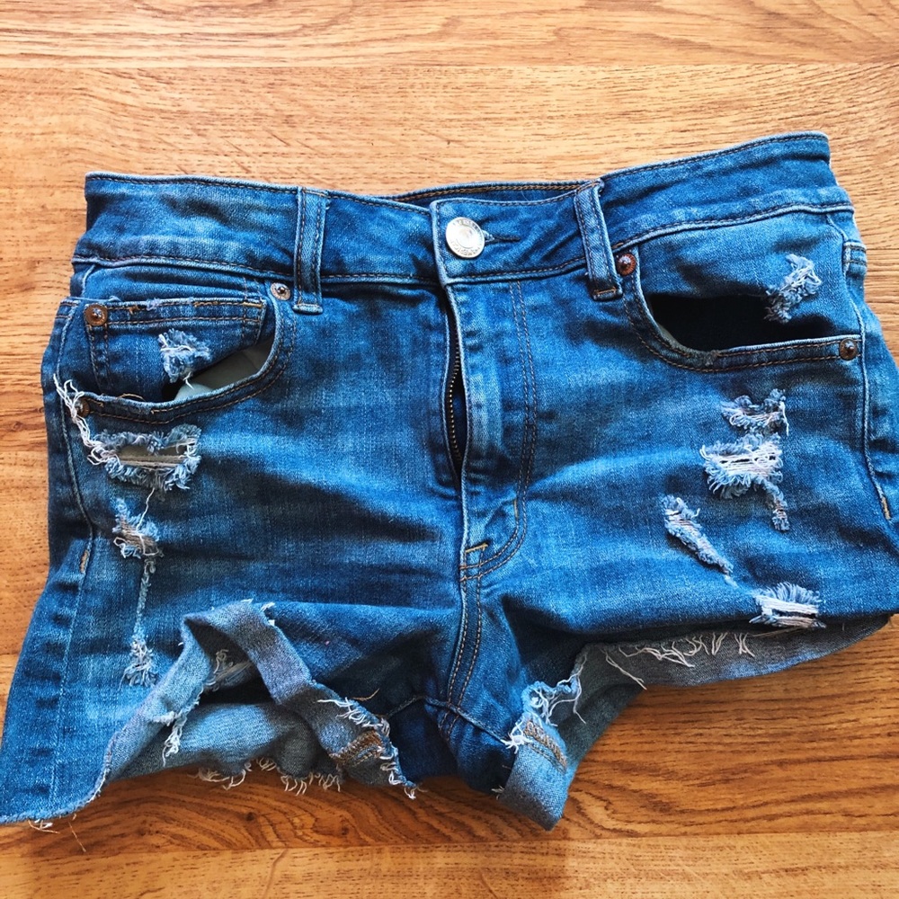 AE Jean shorts!